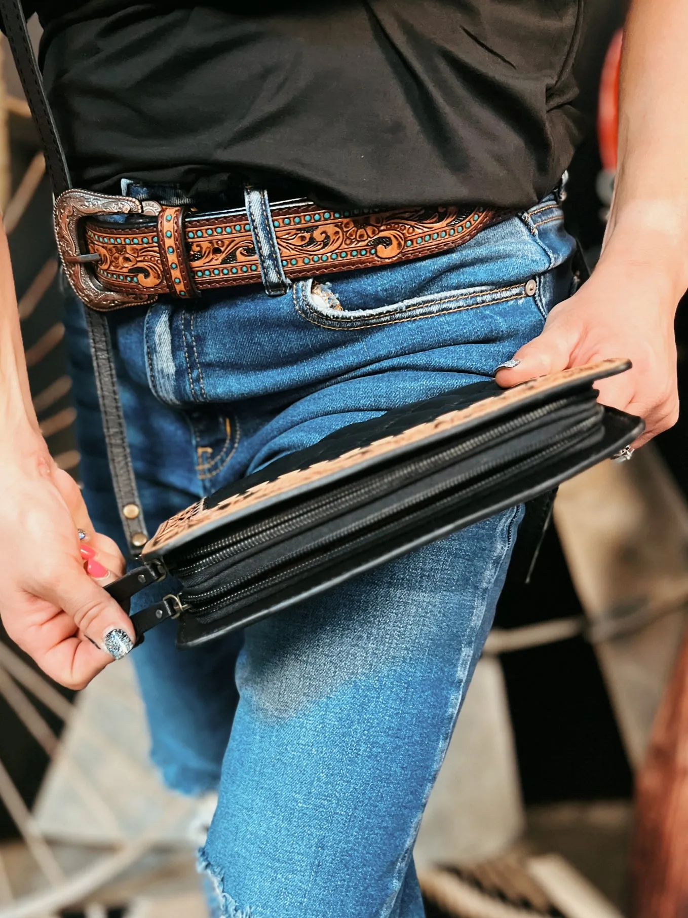 Darling Quilted Black Leather Crossbody Bag With Tooled Leather Border