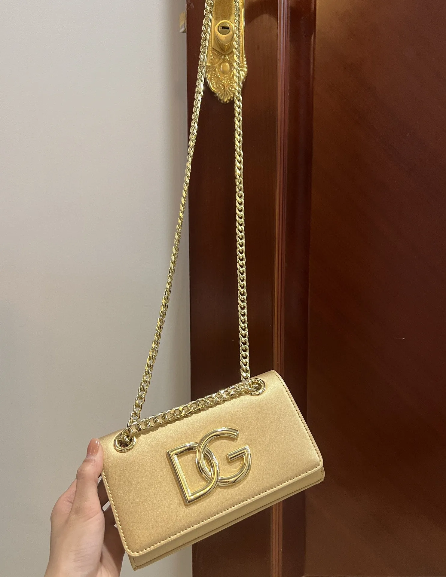 DG Polished 3.5 Phone Bag Gold For Women 7.3in/19cm DG