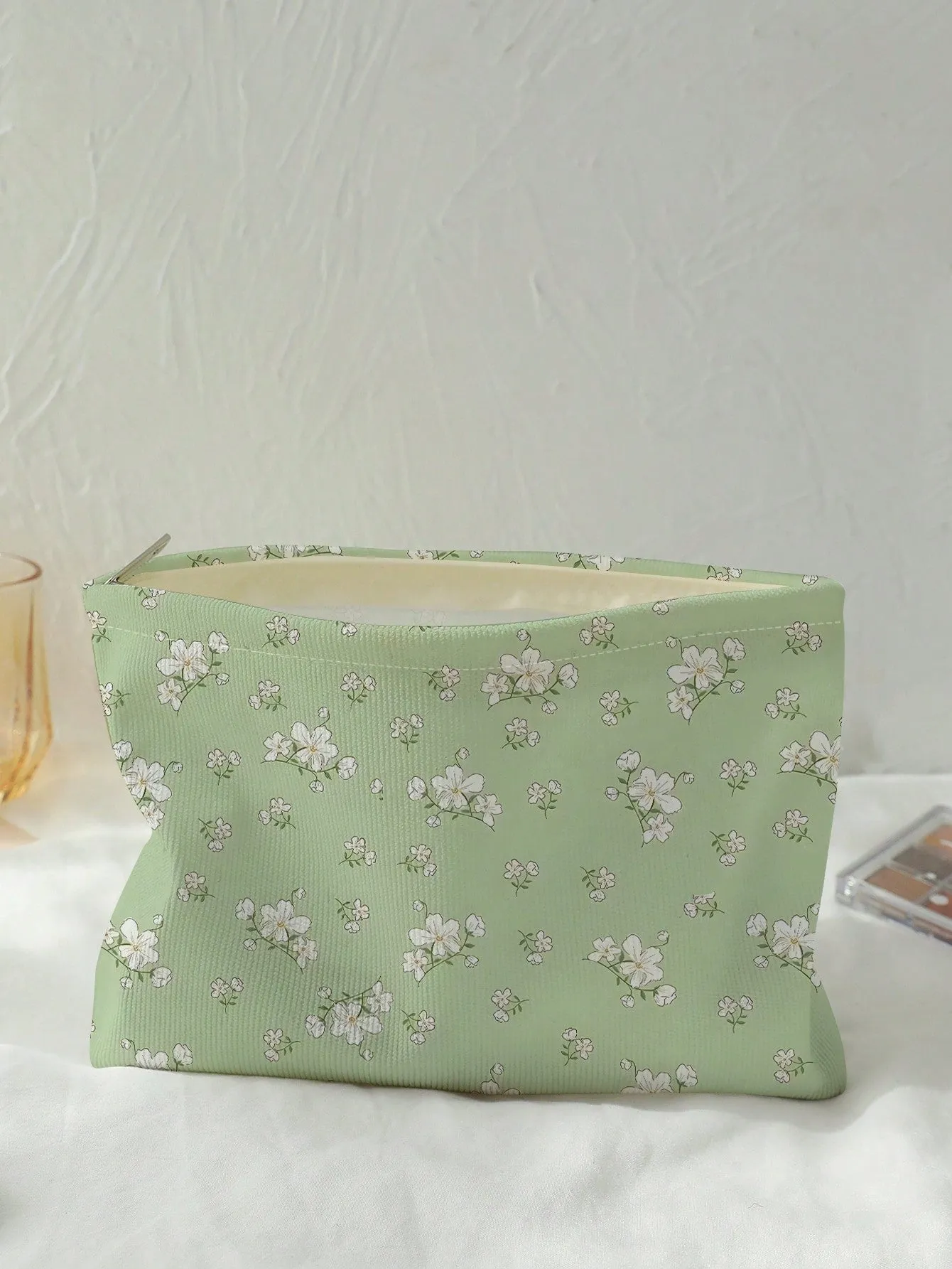 Flower Pattern Green Makeup Bag Makeup Bag Cosmetic Organizer Toiletries Bag