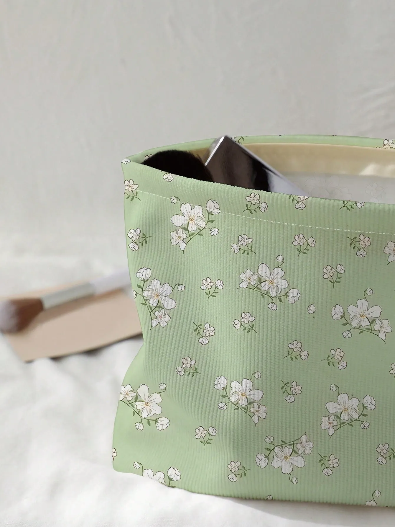 Flower Pattern Green Makeup Bag Makeup Bag Cosmetic Organizer Toiletries Bag