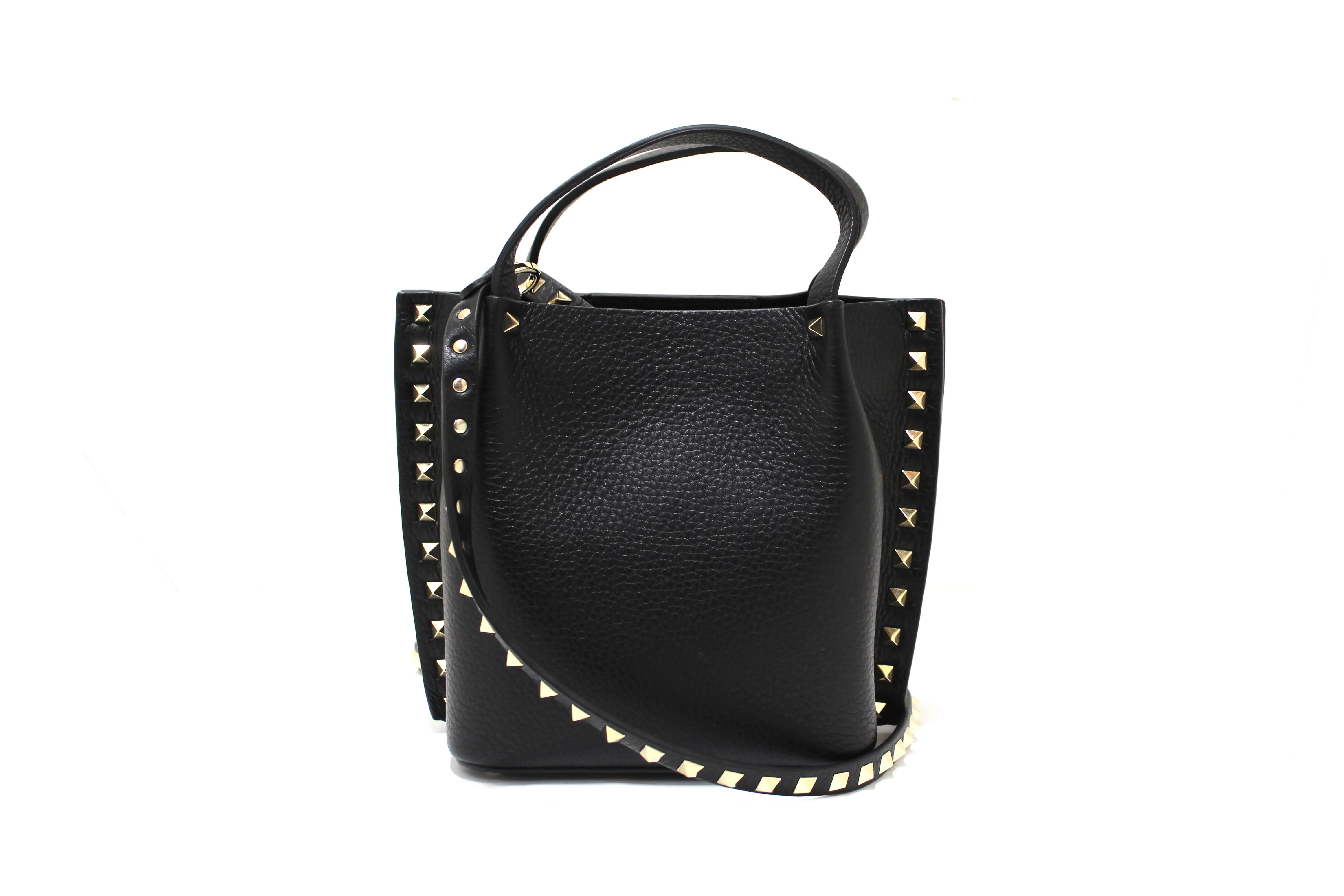 NEW Authentic Valentino Garavani Black Rockstud Grainy Calfskin Leather Crossbody Handbag