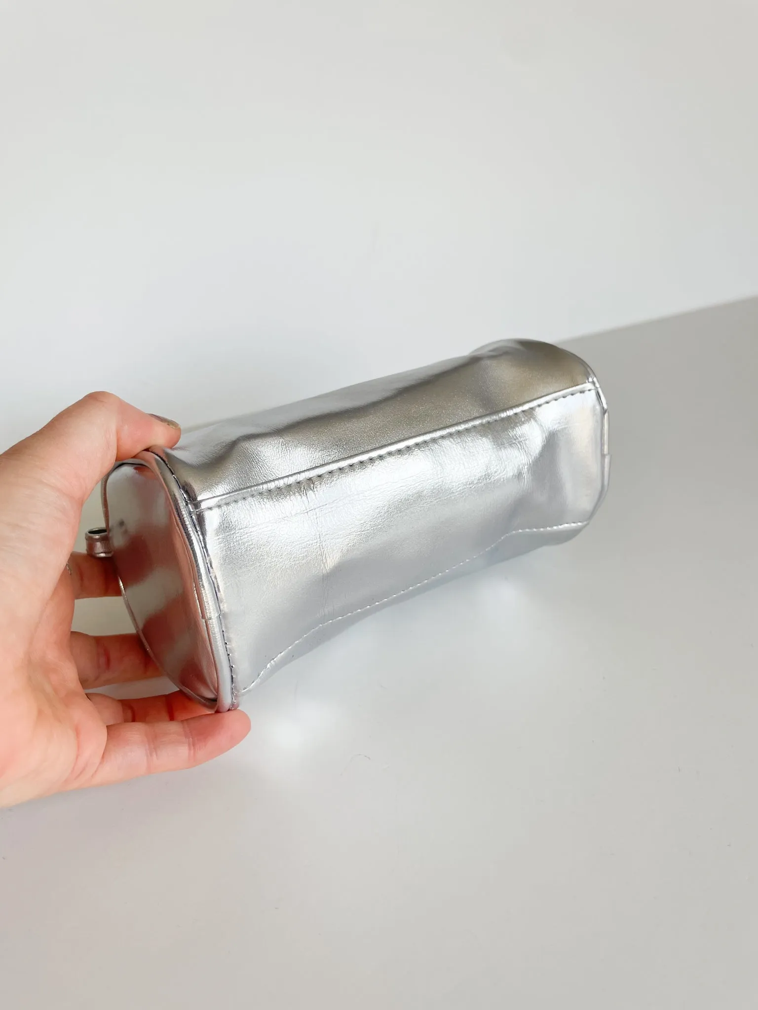 Silver Metallic Heart Toiletry Makeup Bag Clutch with Mirror