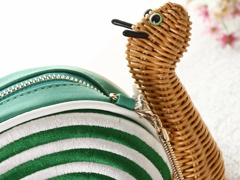 Snail ShapeCasual Clutch Rattan Handbag