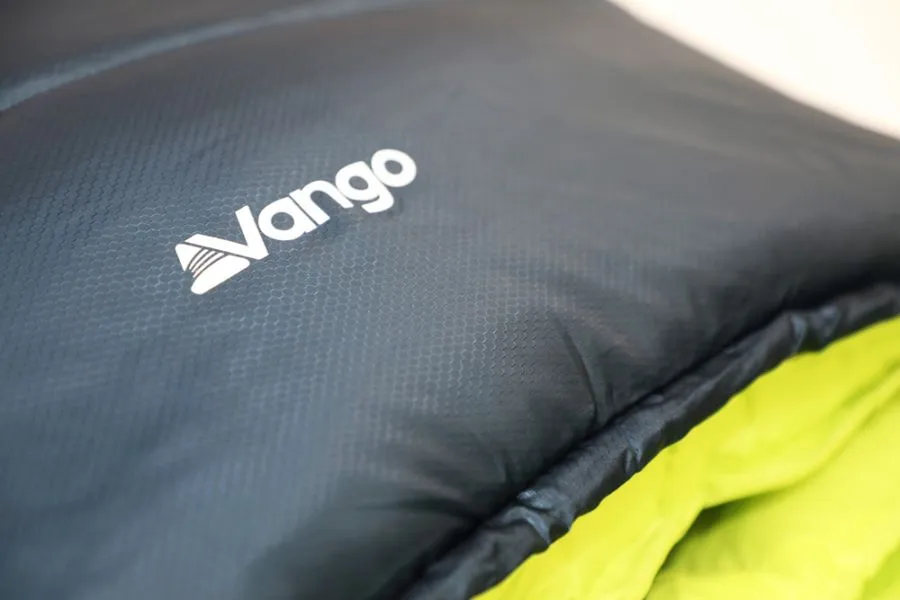 Vango Nitestar Alpha 250 Children's Sleeping Bag in Ocean Green (3 Season / 210cm long)