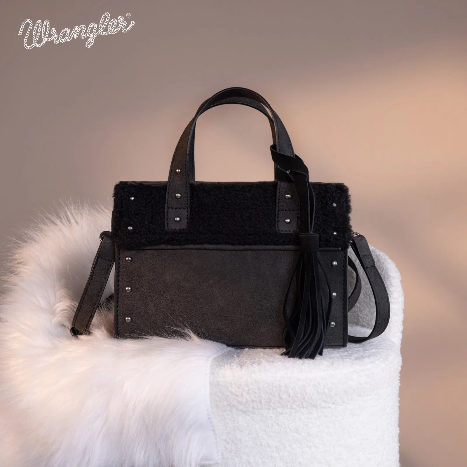 WG160-6011  Wrangler Sherpa Tote Crossbody - Black