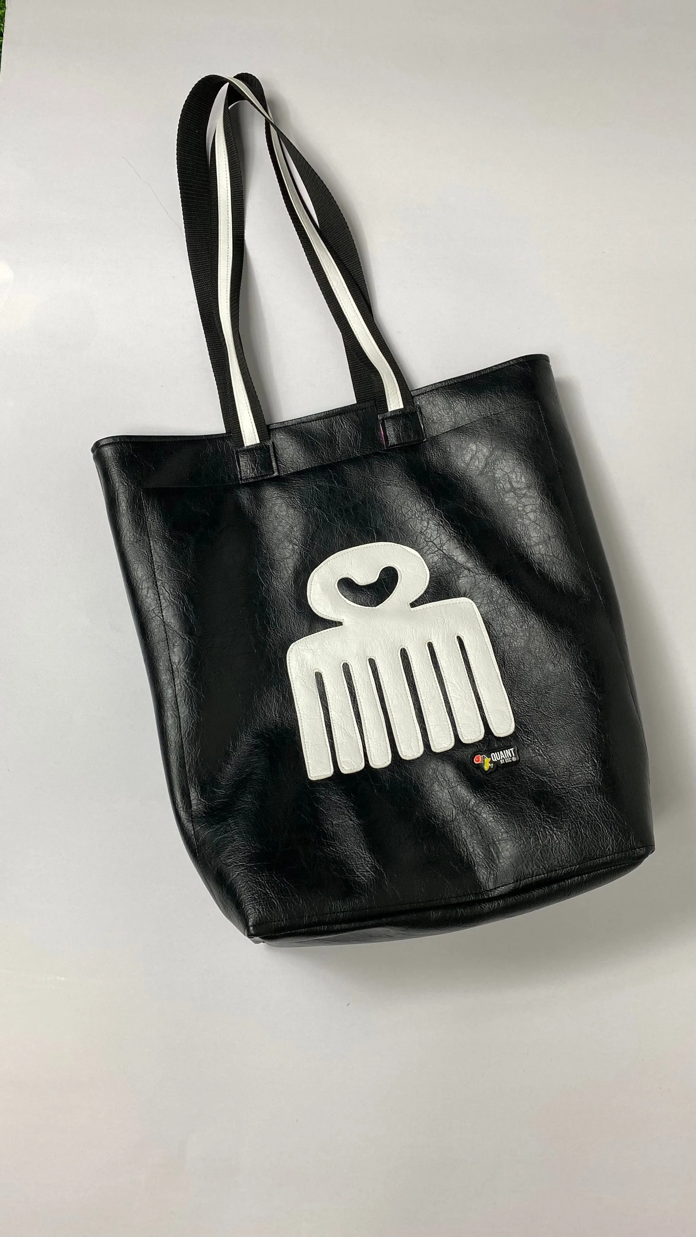 Zuri Tote